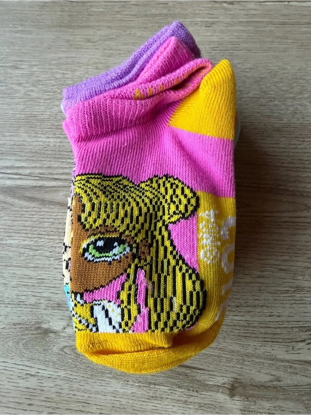 Rainbow High Girls 6 Pair No Show Ankle Socks Ages 4–10 Shoe Size 7–10 NWT